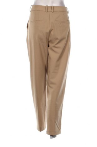 Дамски панталон Tommy Hilfiger, Размер M, Цвят Бежов, Цена 138,60 лв.