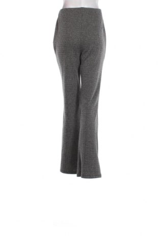 Дамски панталон Trendyol, Размер M, Цвят Сив, Цена 23,49 лв.