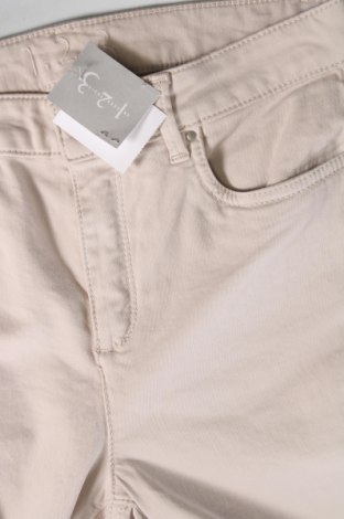 Damenhose Un Deux Trois, Größe XS, Farbe Beige, Preis 15,05 €