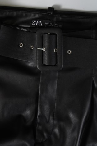 Pantaloni de femei Zara, Mărime S, Culoare Negru, Preț 186,22 Lei