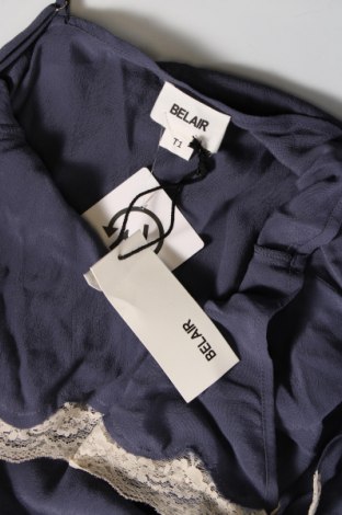 Γυναικείο αμάνικο μπλουζάκι BelAir, Μέγεθος S, Χρώμα Μπλέ, Τιμή 17,94 €