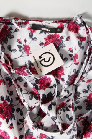 Γυναικείο αμάνικο μπλουζάκι Bik Bok, Μέγεθος XS, Χρώμα Πολύχρωμο, Τιμή 2,66 €