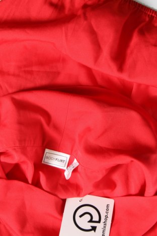 Γυναικείο αμάνικο μπλουζάκι Body Flirt, Μέγεθος S, Χρώμα Κόκκινο, Τιμή 8,04 €