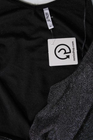 Γυναικείο αμάνικο μπλουζάκι Haily`s, Μέγεθος M, Χρώμα Ασημί, Τιμή 6,19 €