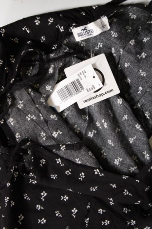 Γυναικείο αμάνικο μπλουζάκι Hollister, Μέγεθος L, Χρώμα Μαύρο, Τιμή 6,13 €