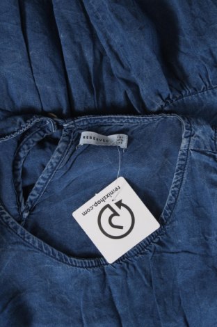 Γυναικείο αμάνικο μπλουζάκι Reserve, Μέγεθος S, Χρώμα Μπλέ, Τιμή 6,02 €