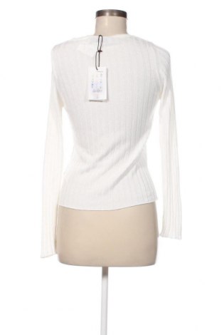 Дамски пуловер NU-IN, Размер M, Цвят Бял, Цена 17,40 лв.