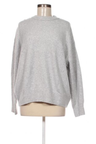 Дамски пуловер Pull&Bear, Размер S, Цвят Сив, Цена 25,76 лв.