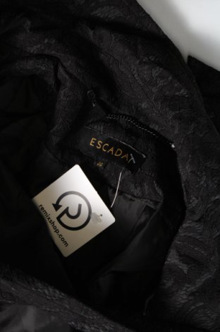 Дамски шлифер Escada, Размер S, Цвят Черен, Цена 209,52 лв.