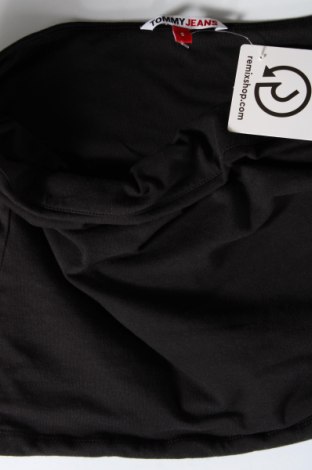 Дамски спортен топ Tommy Jeans, Размер S, Цвят Черен, Цена 34,50 лв.