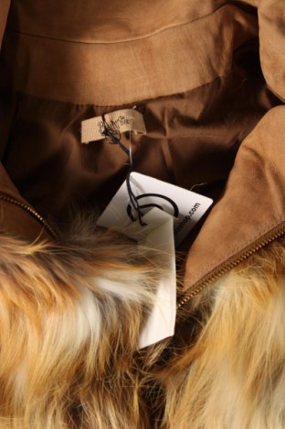 Дамско кожено палто BelAir, Размер M, Цвят Бежов, Цена 530,16 лв.