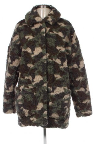 Dámský kabát  H&M Divided, Velikost L, Barva Vícebarevné, Cena  1 354,00 Kč