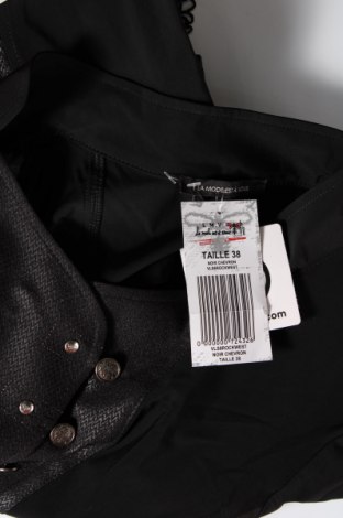 Γυναικείο σακάκι La Mode Est A Vous, Μέγεθος M, Χρώμα Μαύρο, Τιμή 14,07 €