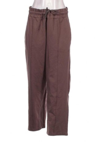 Pantaloni trening de femei FILA, Mărime XL, Culoare Maro, Preț 152,63 Lei