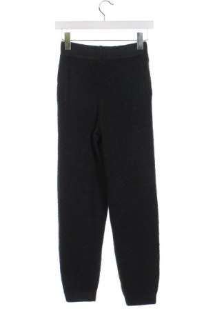 Pantaloni trening de femei Oysho, Mărime XS, Culoare Verde, Preț 190,79 Lei