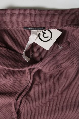 Damen Sporthose Q/S by S.Oliver, Größe S, Farbe Aschrosa, Preis € 8,37