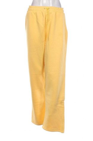 Γυναικείο αθλητικό παντελόνι The Tracksuit Club, Μέγεθος L, Χρώμα Κίτρινο, Τιμή 16,15 €