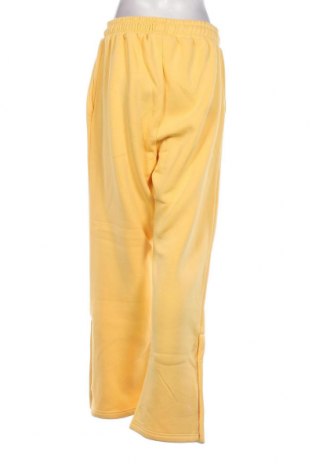Γυναικείο αθλητικό παντελόνι The Tracksuit Club, Μέγεθος L, Χρώμα Κίτρινο, Τιμή 16,15 €