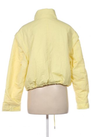 Γυναικείο μπουφάν Bershka, Μέγεθος M, Χρώμα Κίτρινο, Τιμή 39,69 €