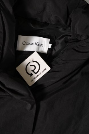 Дамско яке Calvin Klein, Размер L, Цвят Черен, Цена 117,60 лв.