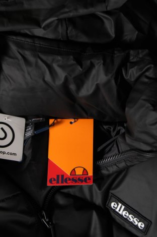 Dámska bunda  Ellesse, Veľkosť S, Farba Čierna, Cena  42,32 €