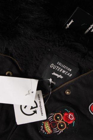 Γυναικείο μπουφάν Jennyfer, Μέγεθος S, Χρώμα Μαύρο, Τιμή 24,93 €