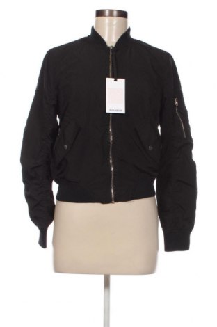 Γυναικείο μπουφάν Pull&Bear, Μέγεθος M, Χρώμα Μαύρο, Τιμή 39,69 €