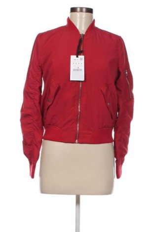 Γυναικείο μπουφάν Pull&Bear, Μέγεθος M, Χρώμα Κόκκινο, Τιμή 18,26 €