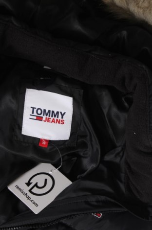Dámska bunda  Tommy Jeans, Veľkosť XL, Farba Čierna, Cena  99,17 €