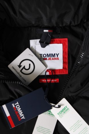 Дамско яке Tommy Jeans, Размер S, Цвят Черен, Цена 258,60 лв.