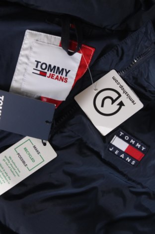 Дамско яке Tommy Jeans, Размер XS, Цвят Син, Цена 155,16 лв.