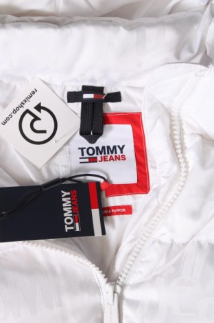 Dámská bunda  Tommy Jeans, Velikost L, Barva Bílá, Cena  2 474,00 Kč