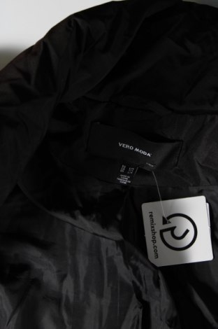 Γυναικείο μπουφάν Vero Moda, Μέγεθος L, Χρώμα Μαύρο, Τιμή 24,09 €