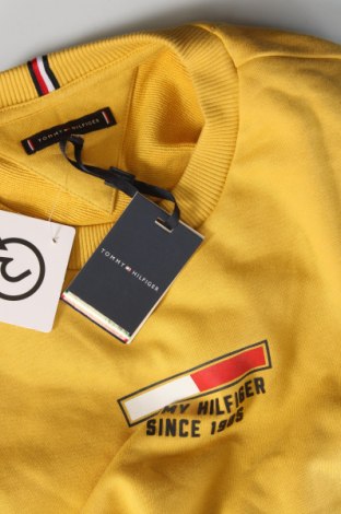 Детска блуза Tommy Hilfiger, Размер 15-18y/ 170-176 см, Цвят Жълт, Цена 41,41 лв.