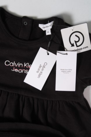 Παιδικό φόρεμα Calvin Klein Jeans, Μέγεθος 12-18m/ 80-86 εκ., Χρώμα Μαύρο, Τιμή 49,07 €