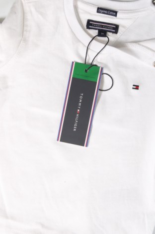 Dětské tričko  Tommy Hilfiger, Velikost 6-9m/ 68-74 cm, Barva Bílá, Cena  765,00 Kč