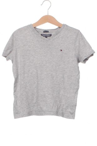 Παιδικό μπλουζάκι Tommy Hilfiger, Μέγεθος 4-5y/ 110-116 εκ., Χρώμα Γκρί, Τιμή 15,28 €