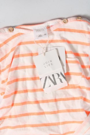 Детска тениска Zara, Размер 6-9m/ 68-74 см, Цвят Многоцветен, Цена 8,02 лв.