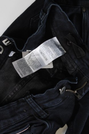 Dziecięce jeansy C&A, Rozmiar 12-13y/ 158-164 cm, Kolor Niebieski, Cena 20,41 zł