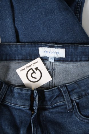Dziecięce jeansy C&A, Rozmiar 15-18y/ 170-176 cm, Kolor Niebieski, Cena 76,77 zł
