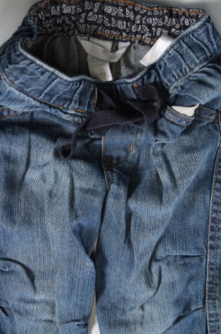 Dziecięce jeansy H&M, Rozmiar 6-9m/ 68-74 cm, Kolor Niebieski, Cena 16,31 zł