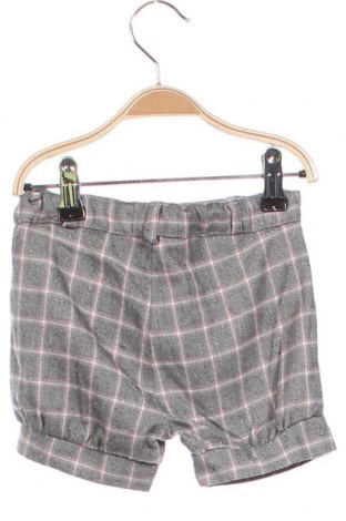 Παιδικό κοντό παντελόνι, Μέγεθος 12-18m/ 80-86 εκ., Χρώμα Πολύχρωμο, Τιμή 10,83 €