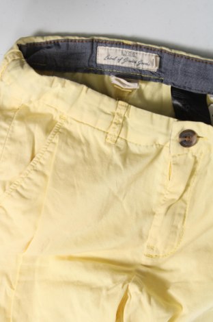 Παιδικό κοντό παντελόνι H&M L.O.G.G., Μέγεθος 7-8y/ 128-134 εκ., Χρώμα Κίτρινο, Τιμή 6,41 €