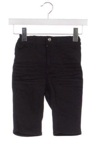 Pantaloni scurți pentru copii Page One, Mărime 9-10y/ 140-146 cm, Culoare Negru, Preț 35,01 Lei