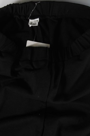 Pantaloni scurți pentru copii SHEIN, Mărime 11-12y/ 152-158 cm, Culoare Negru, Preț 48,47 Lei