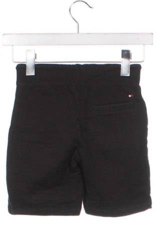 Kinder Shorts Tommy Hilfiger, Größe 4-5y/ 110-116 cm, Farbe Schwarz, Preis 70,28 €