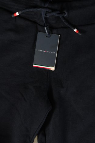 Детски къс панталон Tommy Hilfiger, Размер 6-7y/ 122-128 см, Цвят Син, Цена 101,00 лв.