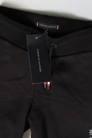 Pantaloni scurți pentru copii Tommy Hilfiger, Mărime 3-4y/ 104-110 cm, Culoare Negru, Preț 332,24 Lei