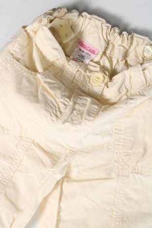 Παιδικό παντελόνι Cherokee, Μέγεθος 18-24m/ 86-98 εκ., Χρώμα  Μπέζ, Τιμή 12,23 €