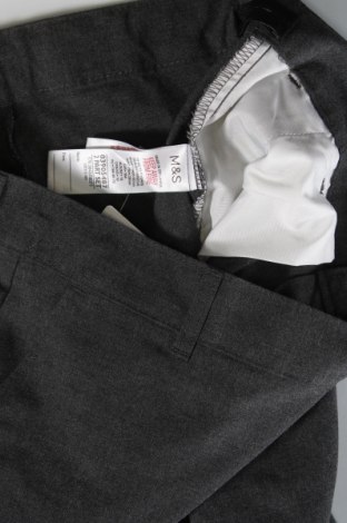 Dětské kalhoty  Marks & Spencer, Velikost 13-14y/ 164-168 cm, Barva Šedá, Cena  407,00 Kč